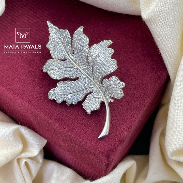 Sparkling Leaf Brooch