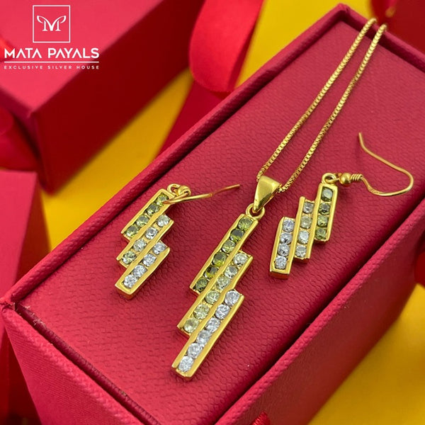 Elegant Silver Pendant Set