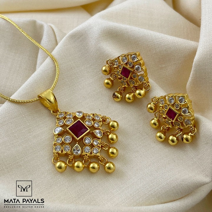 Creative Gold Plated Pendant Set