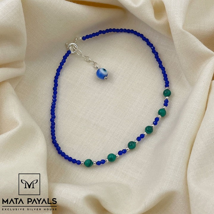 Charming Color Nazaria