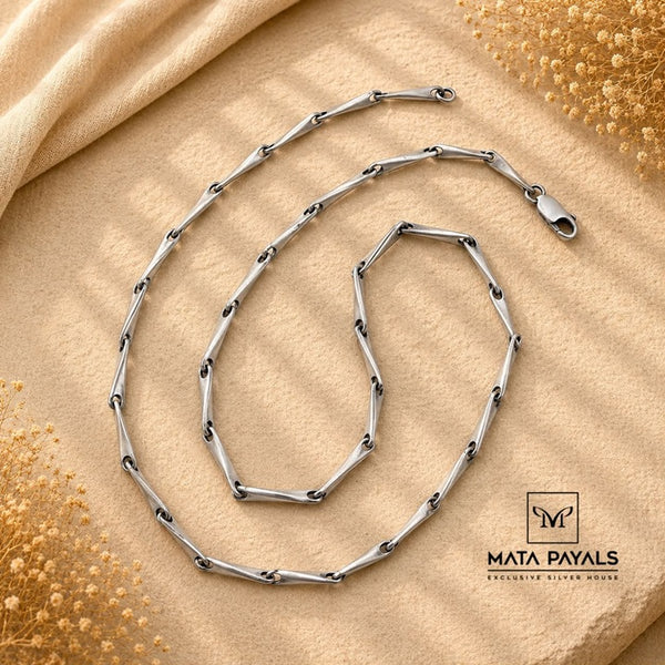 Elegant Oxidised Chain
