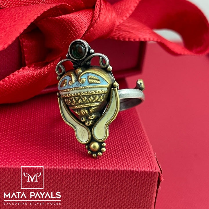 Mesmeric Dual Tone Ring