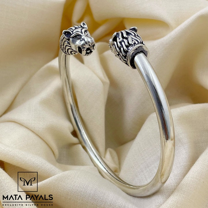 Silver Kada