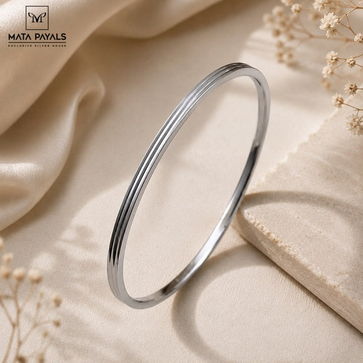 Attractive Silver Kada