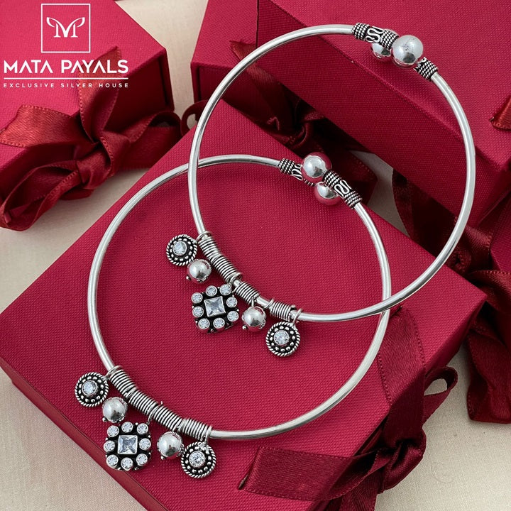 Beautiful Oxidised Leg Kada