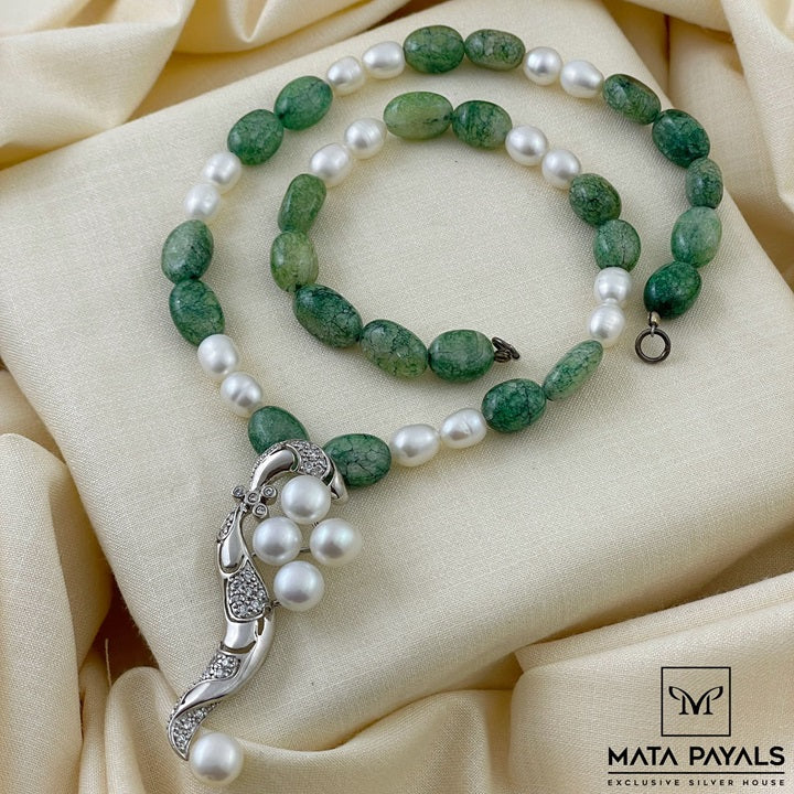Precious Pearl Necklace