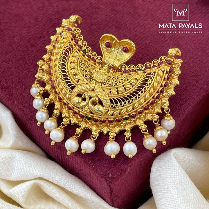 Traditional Gold Polish Pendant