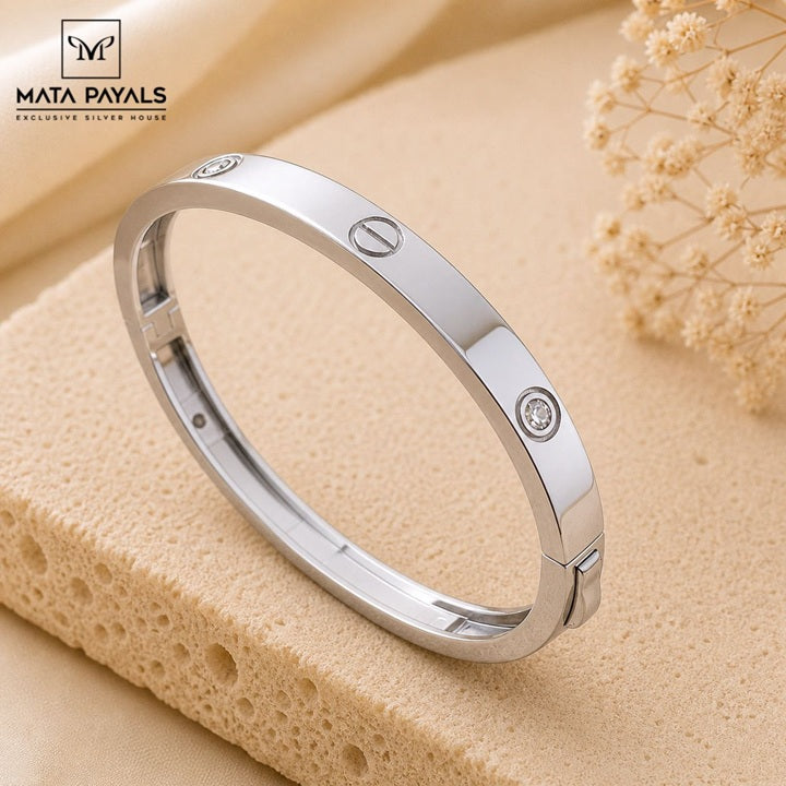 Elegant Silver Kada