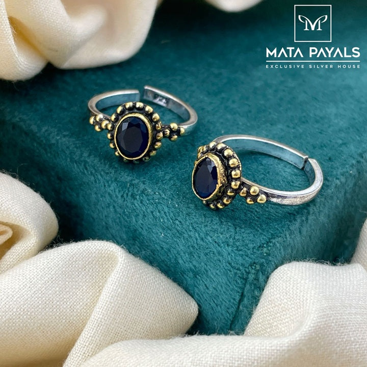Likable Navy blue Dual Tone Toe Ring