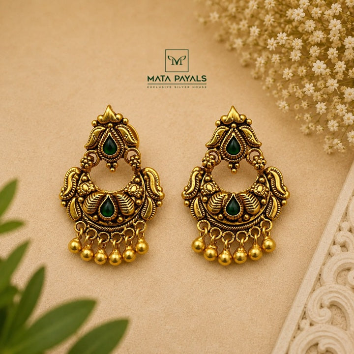Simple Chandbali