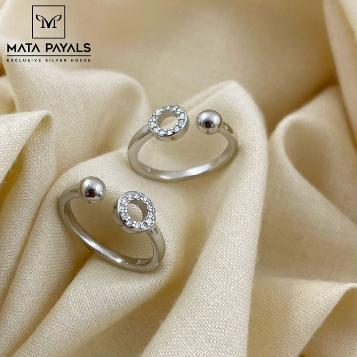 Fancy Round Toe Ring