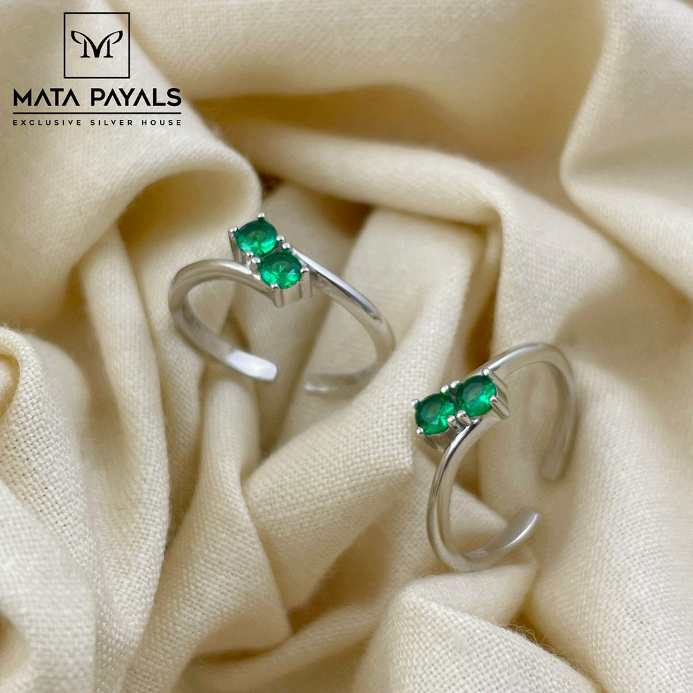 Simple Green Toe Ring