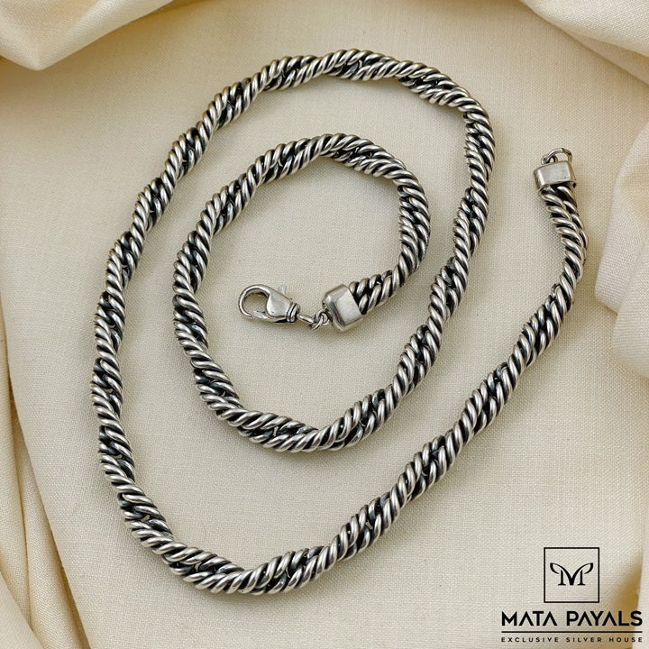 Oxidised Twisted Neckchain