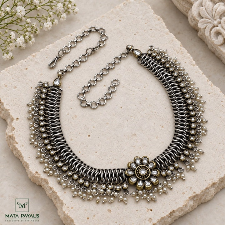 Excellent Kundan Dual Tone Necklace