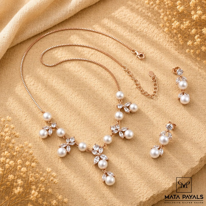 Classic Rose Gold Necklace