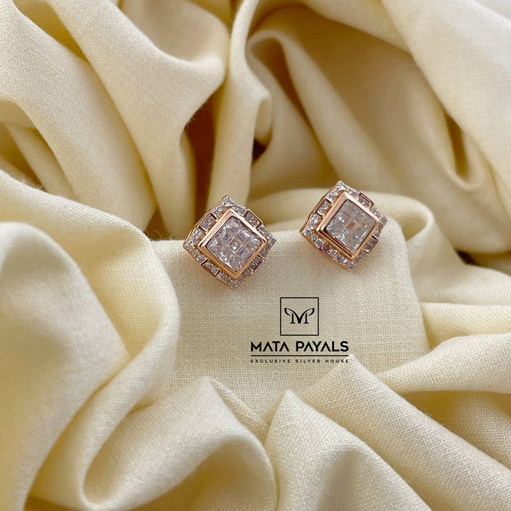 Charming Rose Gold Stud