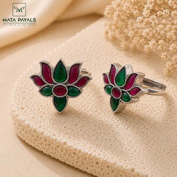 Attractive Kundan Toe Rings