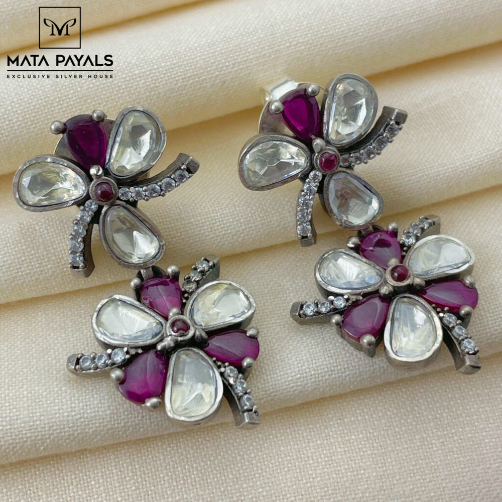 Attractive Moissanite Tiny Hanging