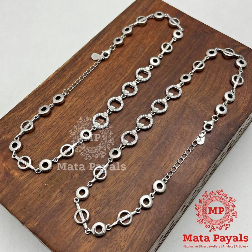 Attractive Zircon Silver Anklet