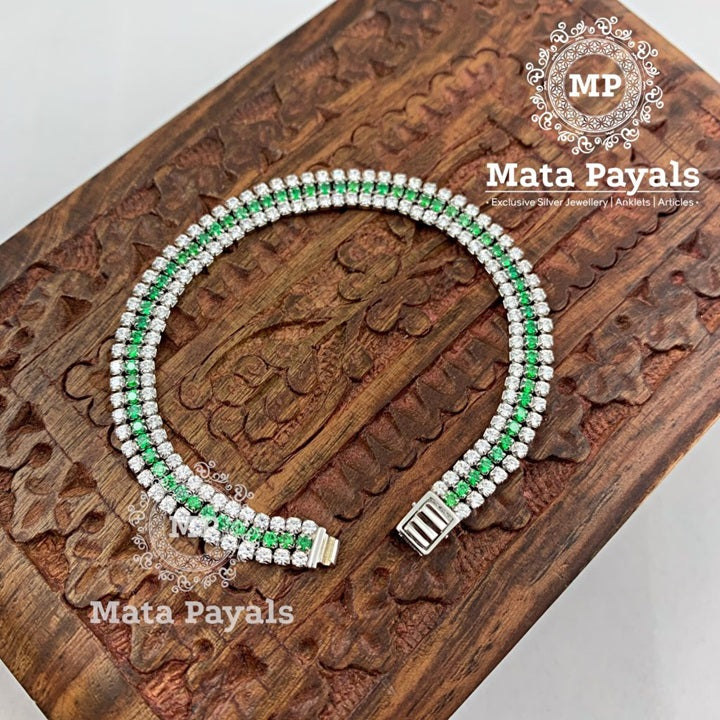 Charming Green Bracelet