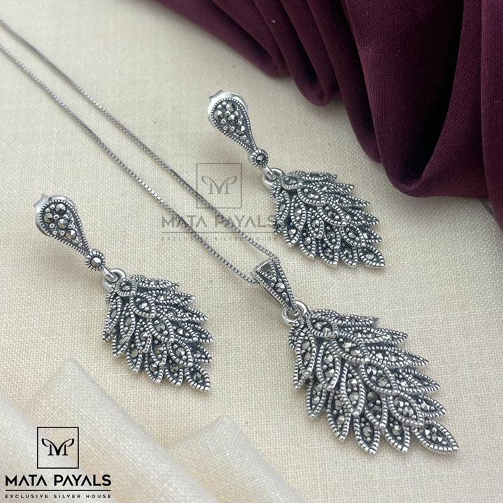 Classy Leaf Marcasite Pendant Set