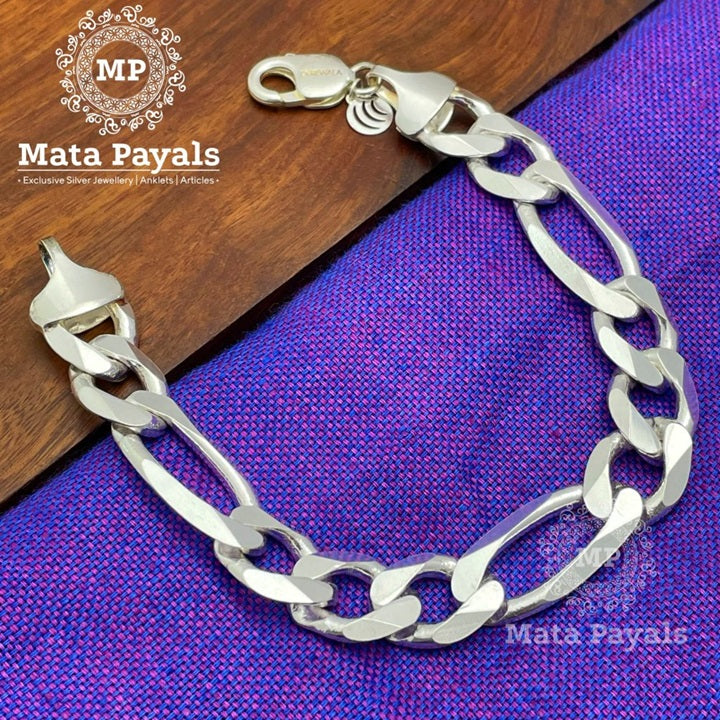 Enticing Chained Designed Bracelet