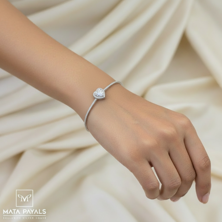 Lovely Zircon Kada