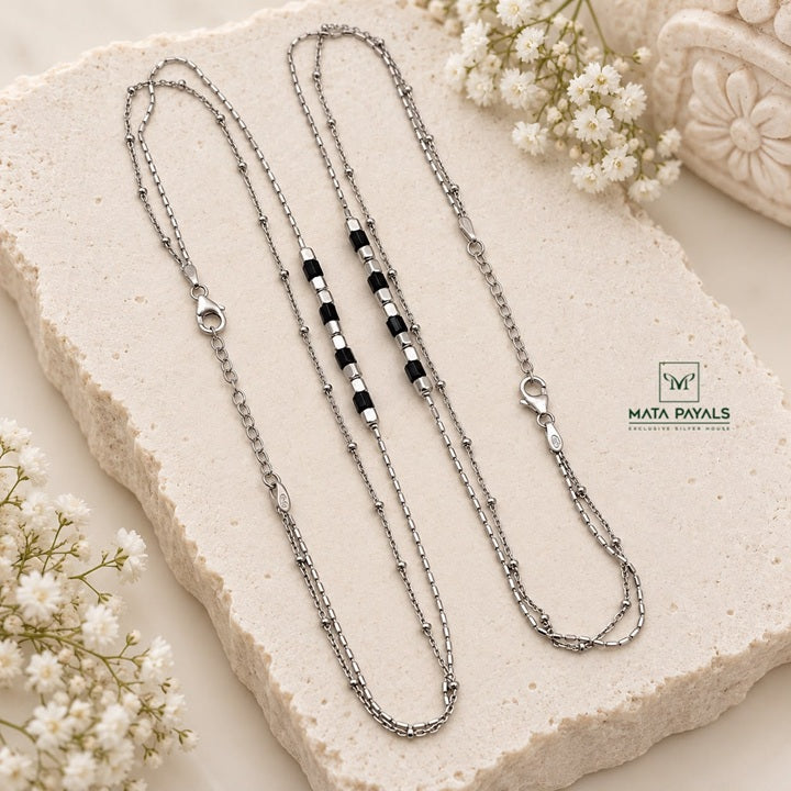 Fancy Black Beads Legchain