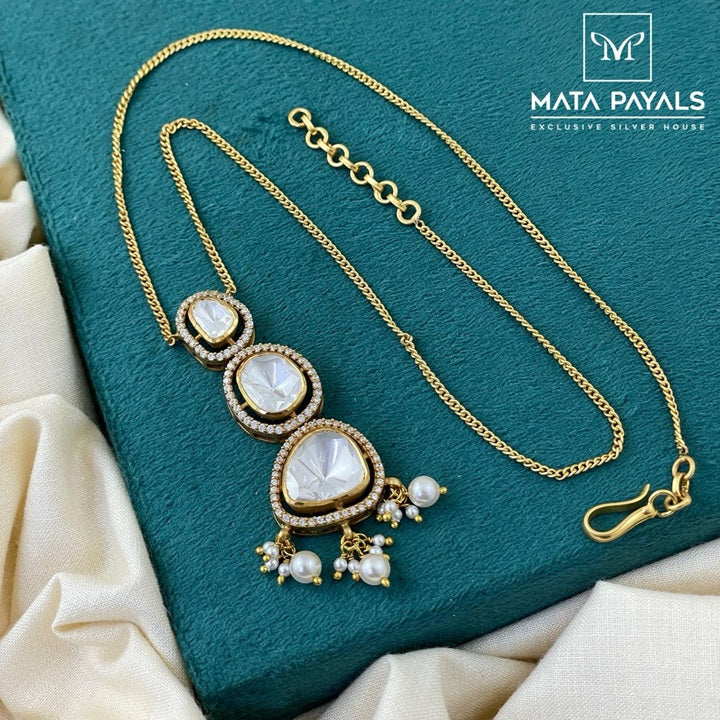 Unique Moissanite Pendant Chain