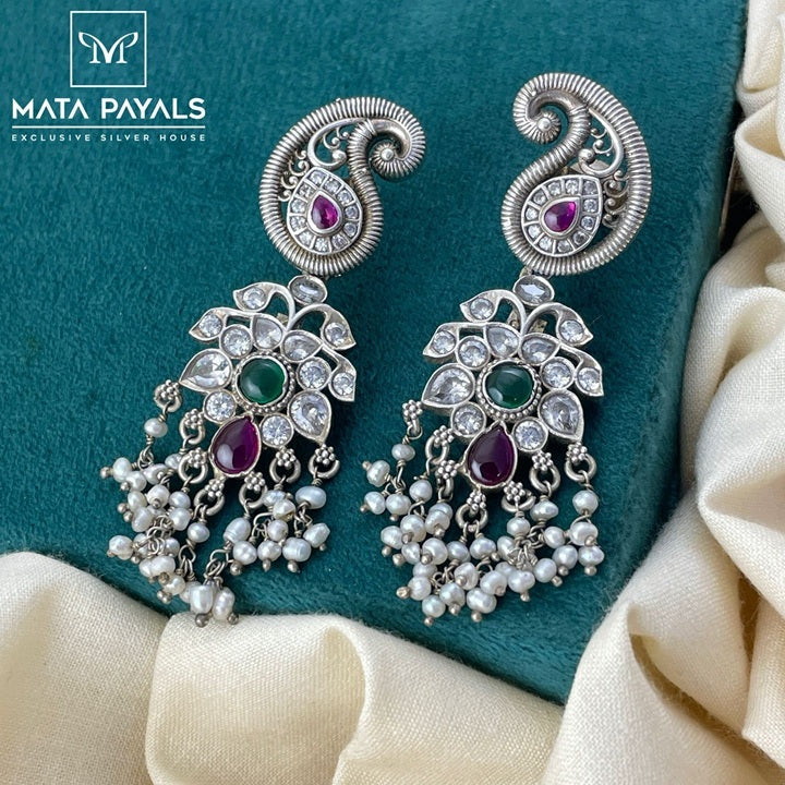 Beauteous Oxidised Earing