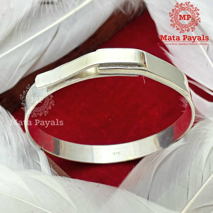 Radiant Plain Silver Kada