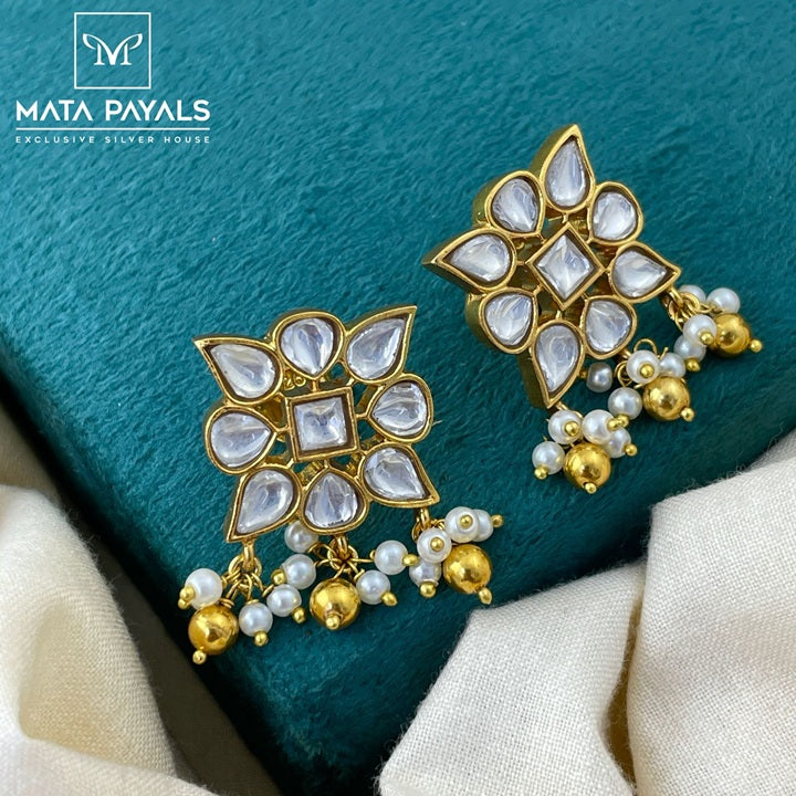 Square Kundan Studs