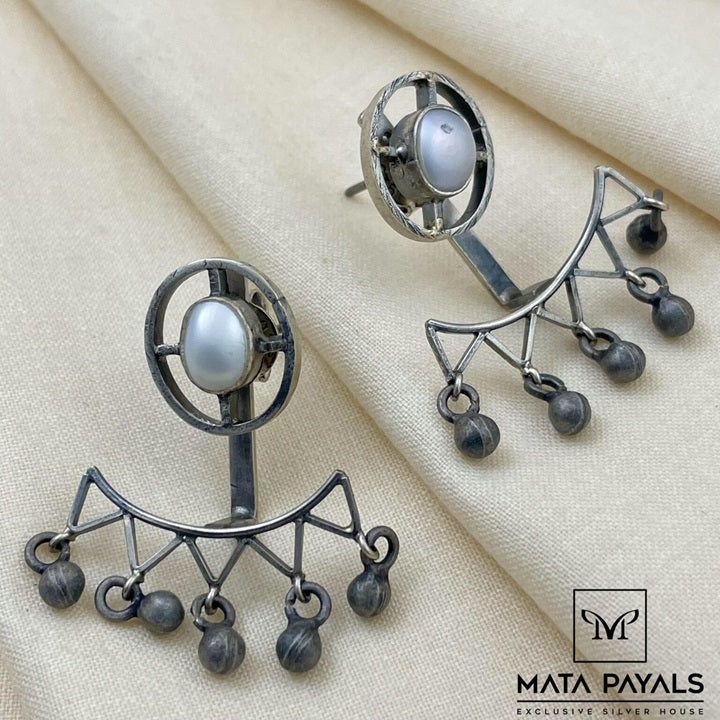 Simple Oxidised Chandbali