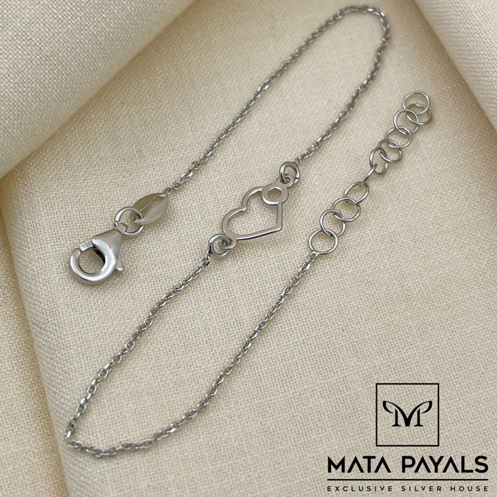 Tiny Heart Bracelet
