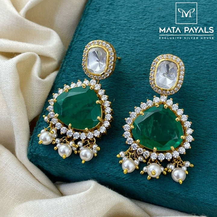 Royal Moissanite Earring