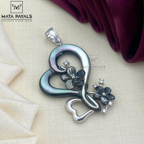 Tiny Pendant