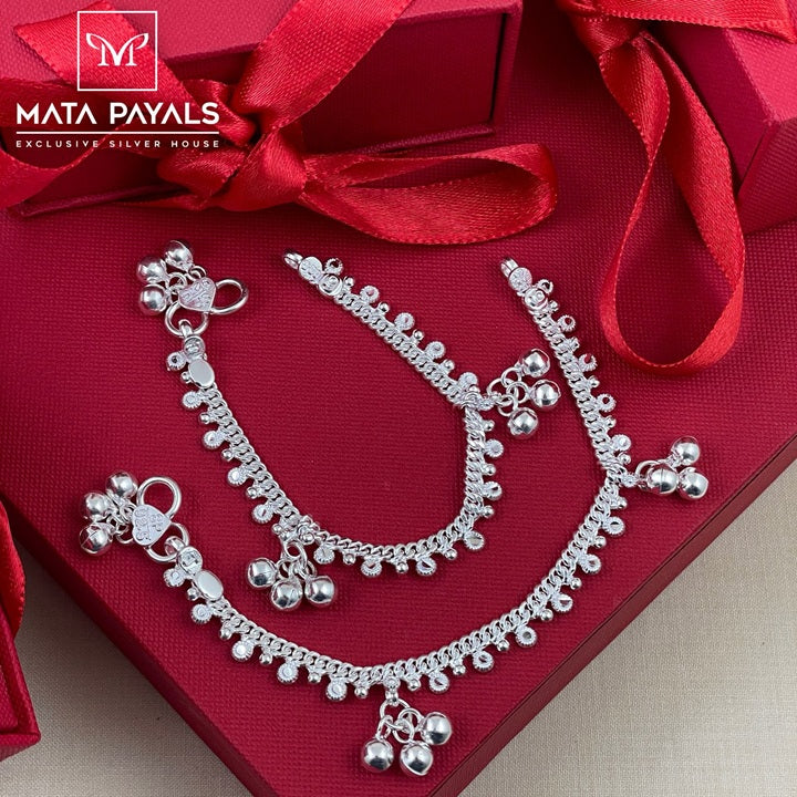 Mesmerizing Silver Baby Anklet