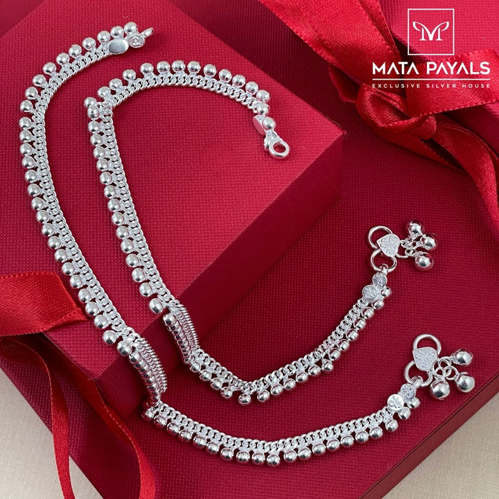 Gorgeous Silver Anklet