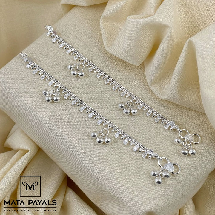 Exclusive Plain Anklet