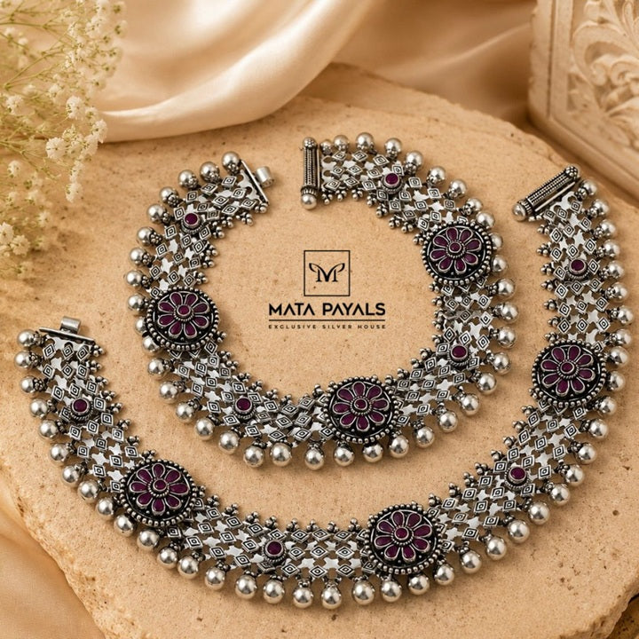 Heritage Cut Stone Anklet
