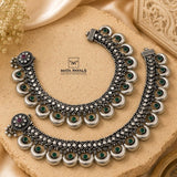 Well Designed Green Stone Payal