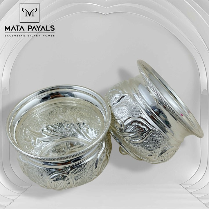 Attractive Silver Kum Kum Bowl