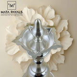 Eccentric Plain Deepa