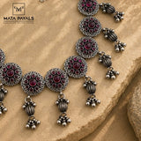 Retro Style Oxidised Kemp Necklace