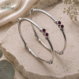 Pretty Cut Stone Bangle