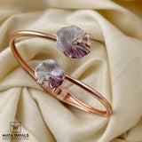 Attractive Kada