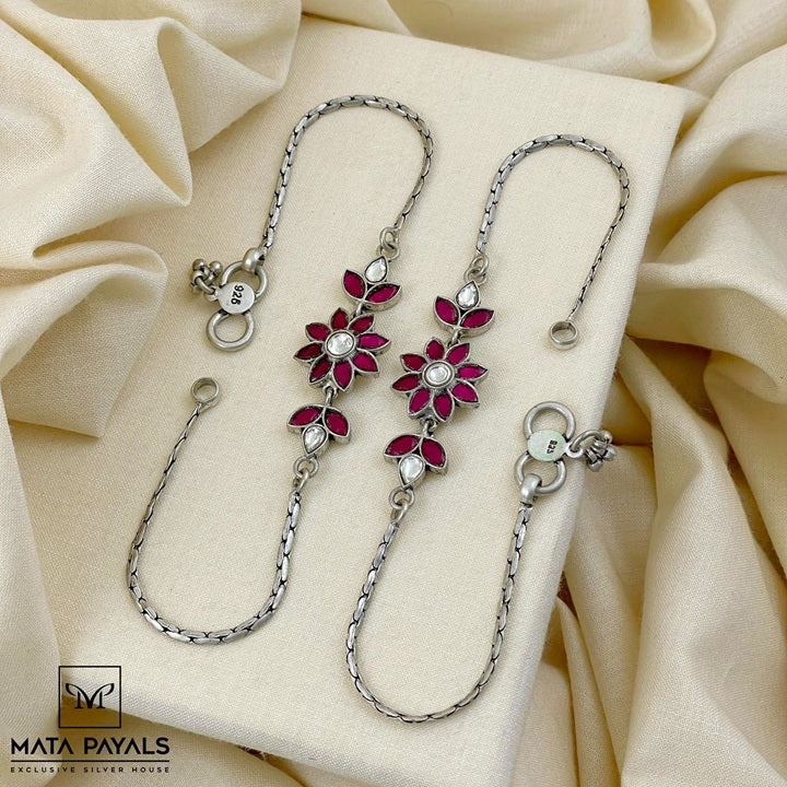 Gorgeous Floral Anklet