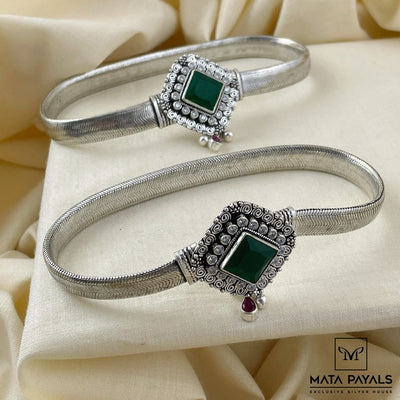 Sensational Oxidised Cut Stone Anklet