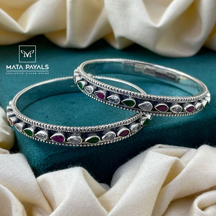 Multicolored Oxidised Bangle