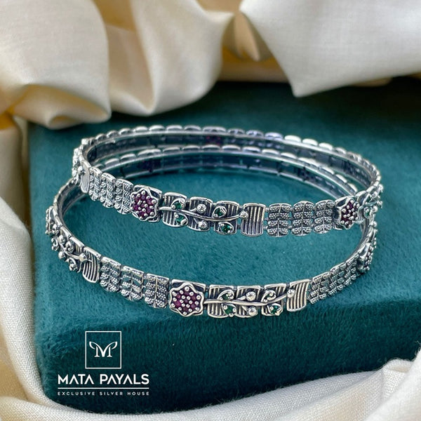 Ethnical Oxidised Bangle